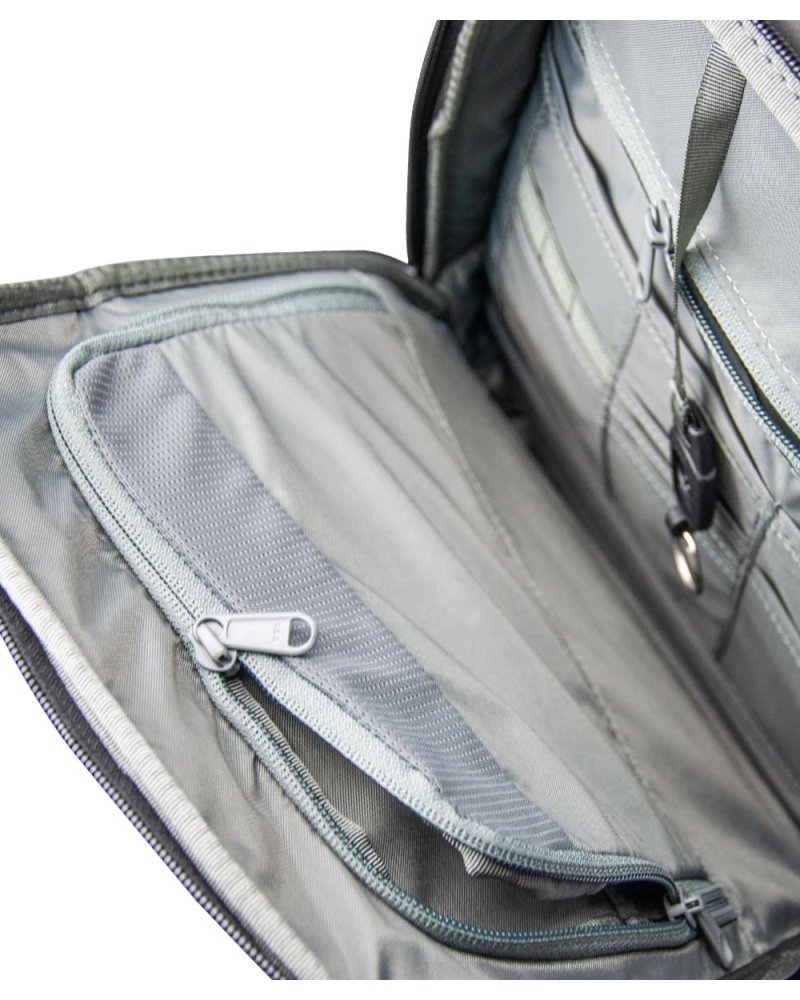 Sac à Dos "Consul" 27 L PENTAGON TACTICAL - une longue poche zippée agrémente le compartiment 1 | SPECIALFORCE